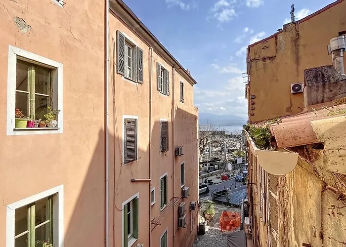 Apartment T2 Vieux Port D'ajaccio